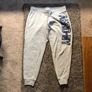 Aeropostale cropped joggers